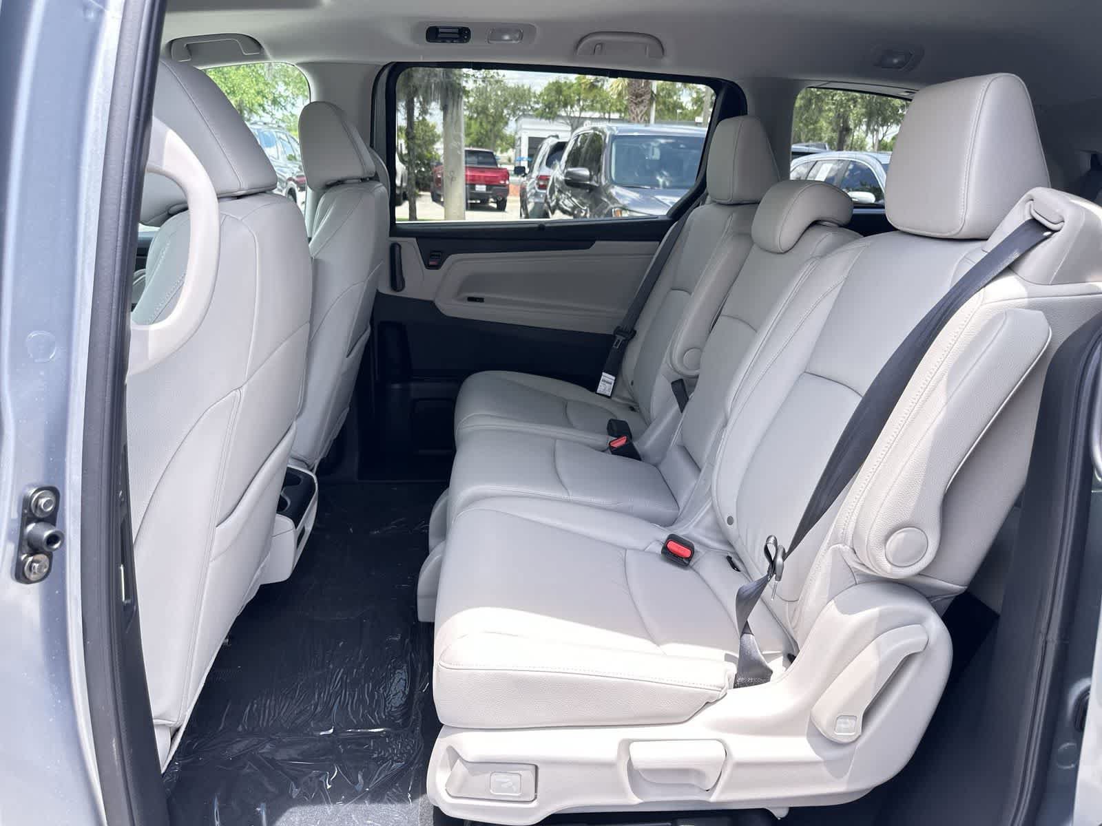 New 2026 Honda Odyssey EX-L image 15