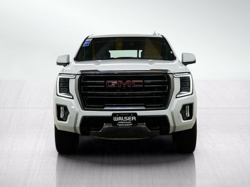 Used 2021 GMC Yukon AT4 w/ AT4 Premium Plus Package AWD/4WD image 9