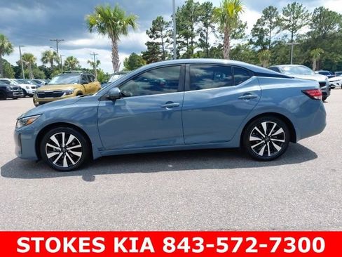 Used 2024 Nissan Sentra SV w/ SV Premium Package FWD image 9
