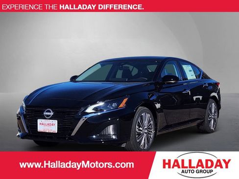 New 2025 Nissan Altima 2.5 SL image 1