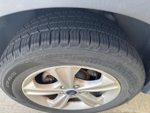 Used 2015 Ford Escape SE AWD/4WD image 20