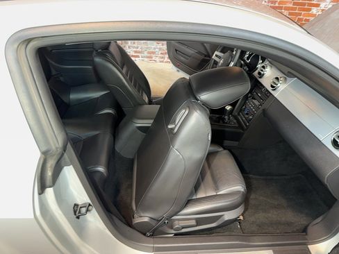 Used 2005 Ford Mustang GT RWD image 66