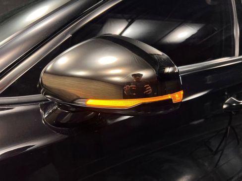 Used 2020 Kia Stinger GT1 image 34