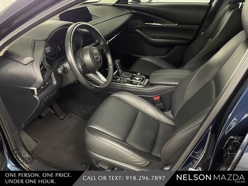 Certified 2025 MAZDA CX-30 AWD 2.5 S w/ Preferred Package image 18