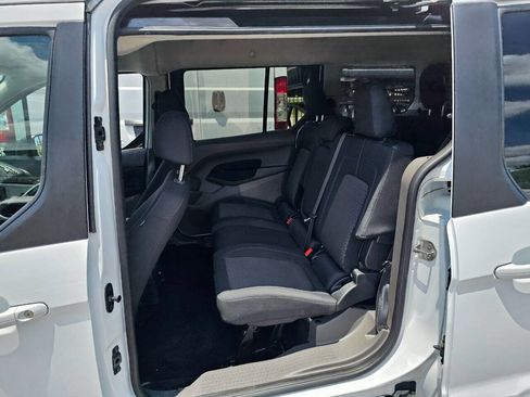 Used 2019 Ford Transit Connect XLT image 14