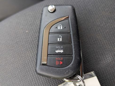 Used 2024 Toyota Corolla LE FWD image 27