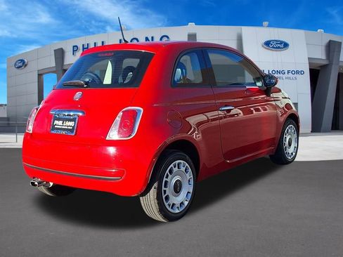 Used 2015 FIAT 500 Pop FWD image 3