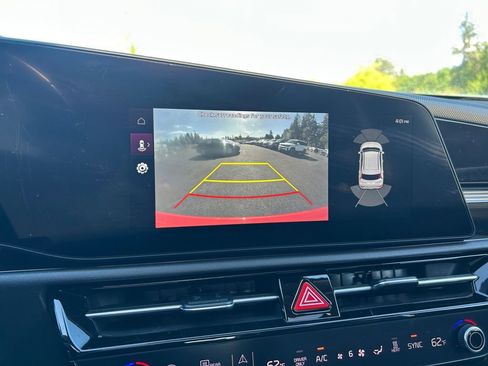 Used 2023 Kia Niro Wave w/ Wave Preserve Package FWD image 18