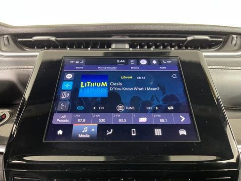 Used 2023 Jeep Grand Cherokee Altitude AWD/4WD image 26