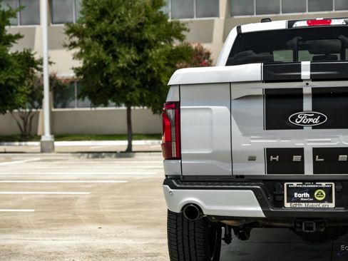 Used 2025 Ford F150 Lariat w/ Equipment Group 502A High AWD/4WD image 14