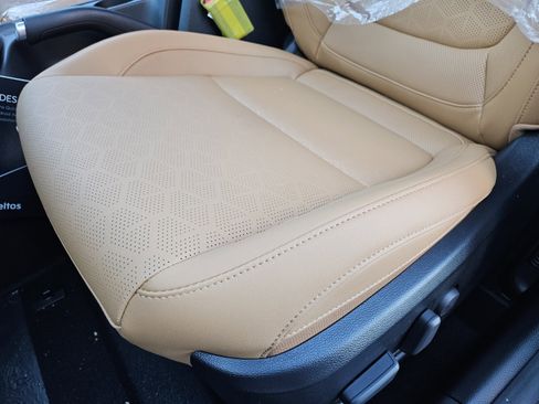 New 2026 Kia Seltos EX image 8