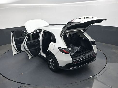 Certified 2023 Honda HR-V EX-L image 37