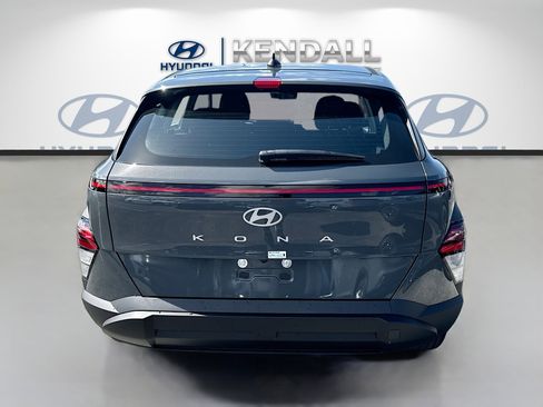New 2026 Hyundai Kona SE FWD image 5