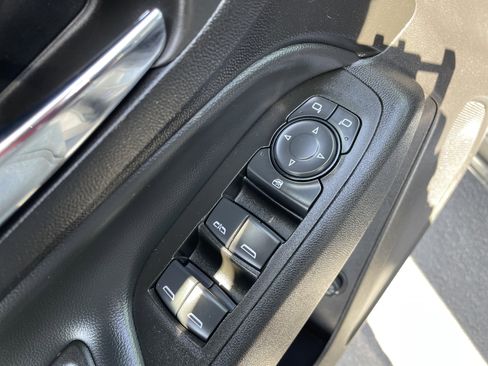 Certified 2024 Chevrolet Equinox LT image 20