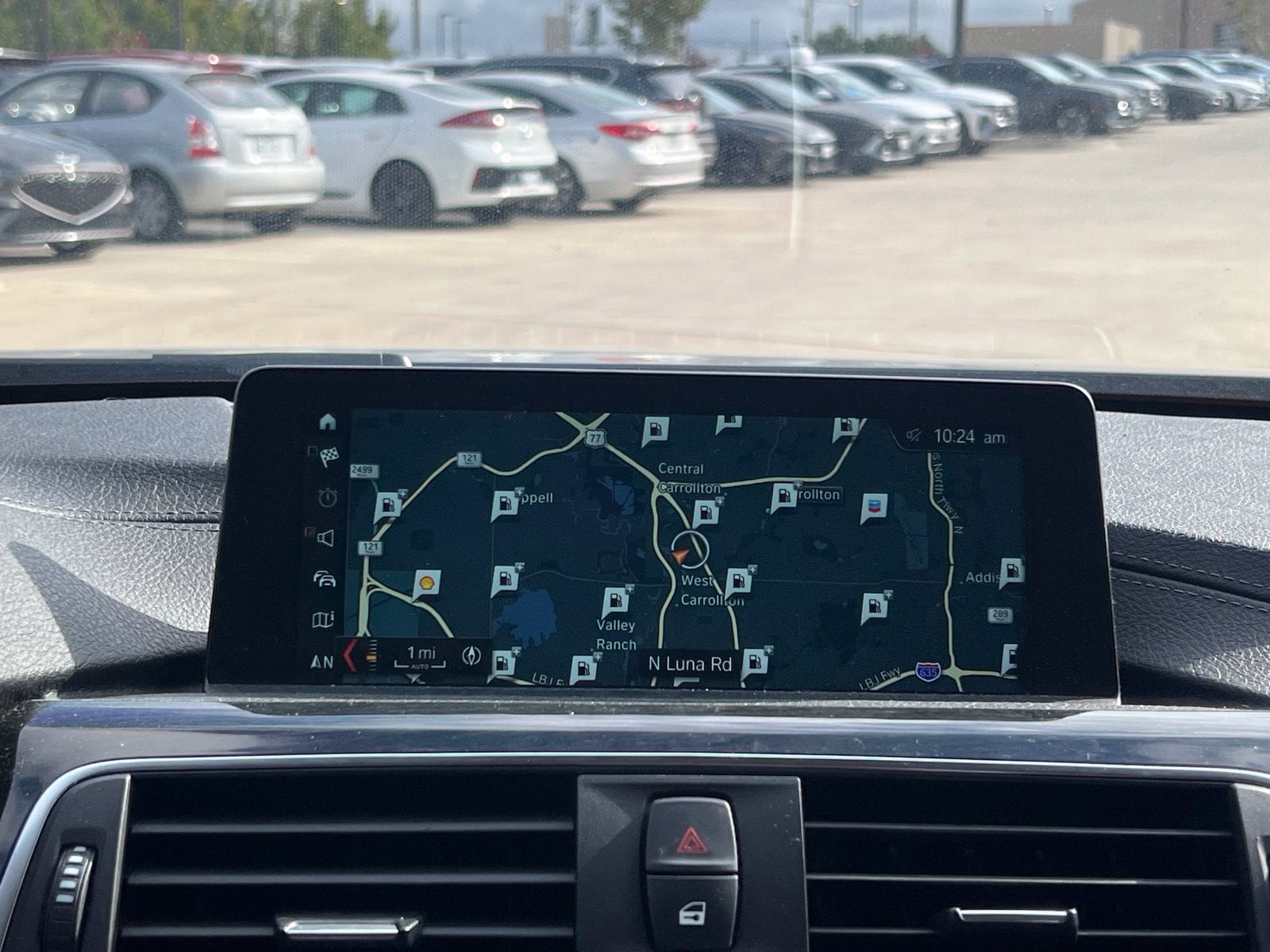 Used 2018 BMW 330i xDrive Sedan w/ Premium Package AWD/4WD image 29