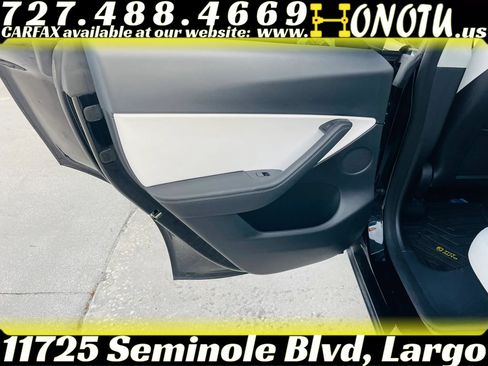 Used 2022 Tesla Model Y Performance AWD/4WD image 16