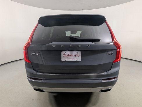 Used 2020 Volvo XC90 T5 Momentum w/ Protection Package Premier image 6