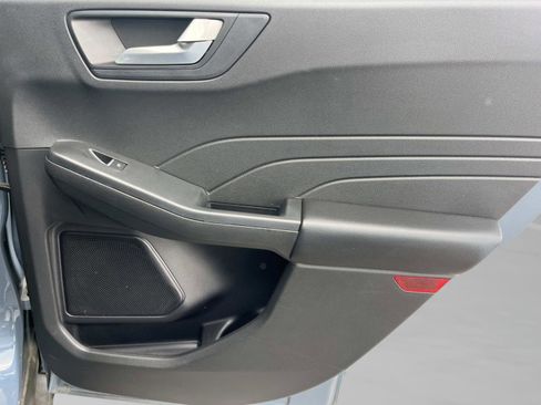 Used 2023 Ford Escape ST-Line w/ Tech Pack #1 FWD image 33