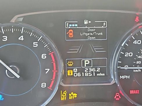 Used 2018 Subaru Forester 2.5i Limited AWD/4WD image 5