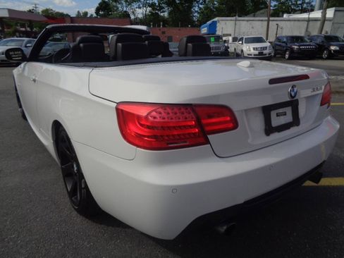 Used 2013 BMW 335i Convertible RWD image 20