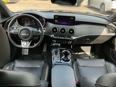 Used 2022 Kia Stinger GT-Line w/ Sun & Sound Package RWD image 17
