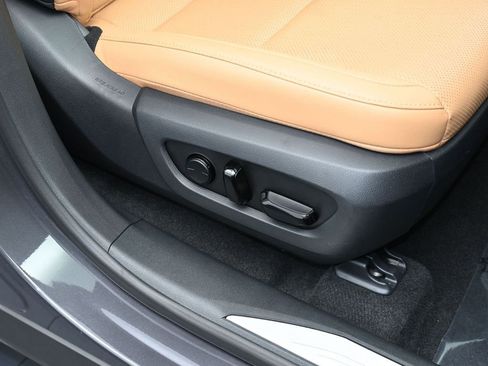 Used 2025 Lexus RX 350 FWD image 43