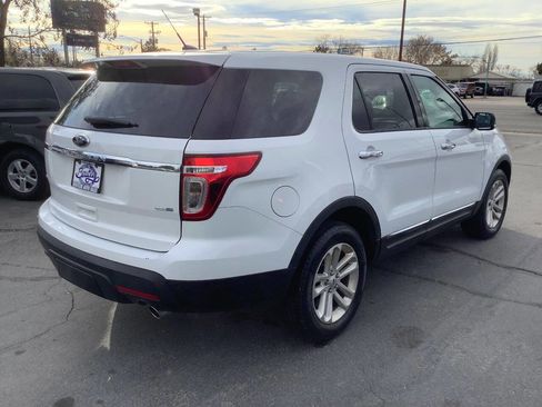 Used 2015 Ford Explorer XLT image 10