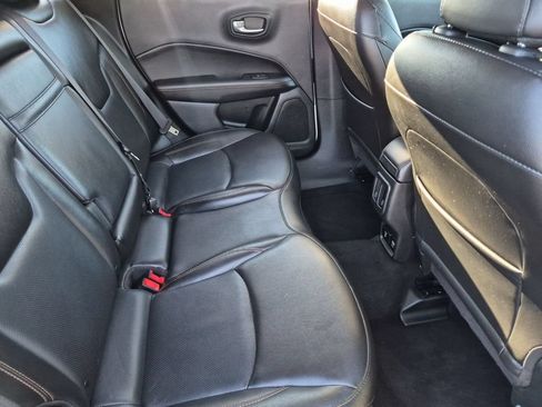 Used 2019 Jeep Compass Limited AWD/4WD image 31
