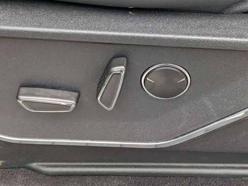 Used 2023 Ford F150 Lariat w/ Equipment Group 502A High image 21