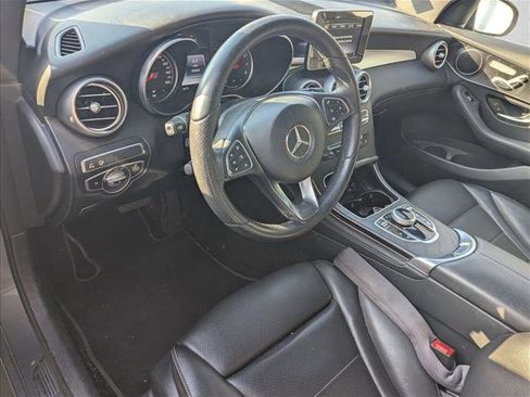 Used 2018 Mercedes-Benz GLC 300 image 3