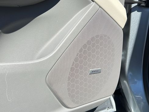 Used 2023 Cadillac XT5 Premium Luxury image 17