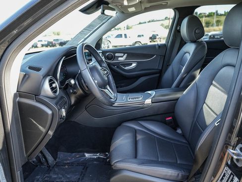 Certified 2022 Mercedes-Benz GLC 300 4MATIC image 17