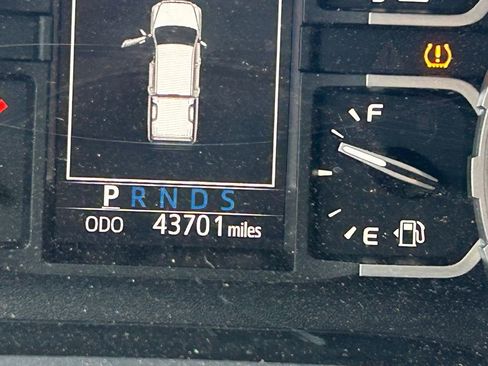 Used 2020 Toyota Tundra 1794 Edition image 14