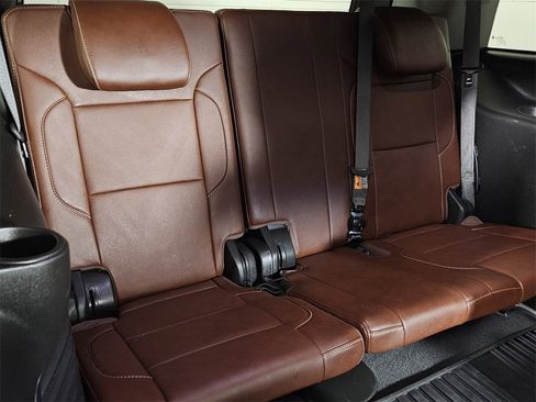 Used 2019 Chevrolet Tahoe Premier w/ Premier Plus Edition image 35