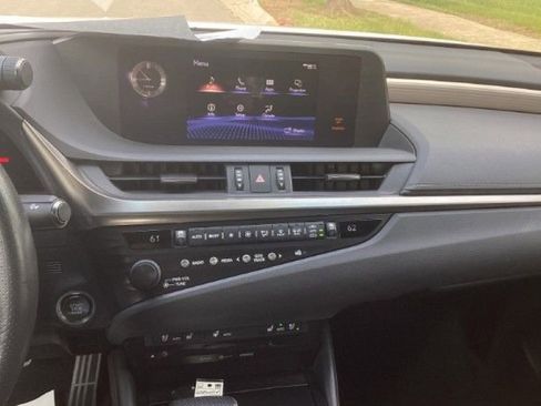 Used 2020 Lexus ES 350 F Sport w/ Accessory Package 2 FWD image 12