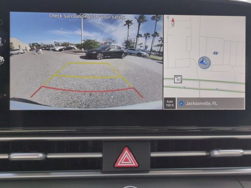 New 2025 Hyundai Elantra SEL w/ Cargo Package image 19