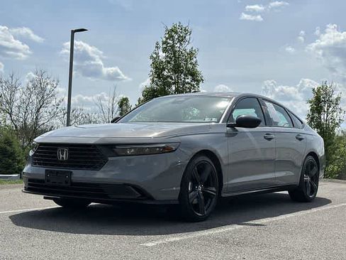 Used 2024 Honda Accord Sport image 29