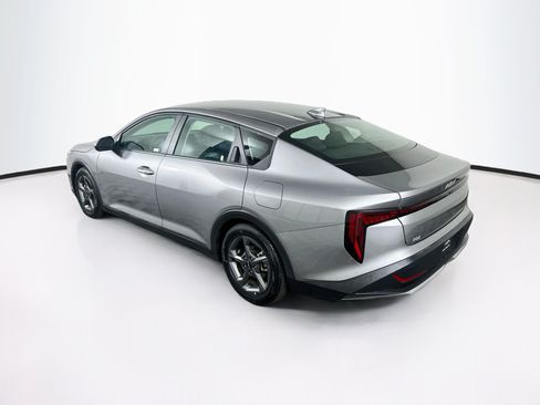 Used 2025 Kia K4 FWD image 5