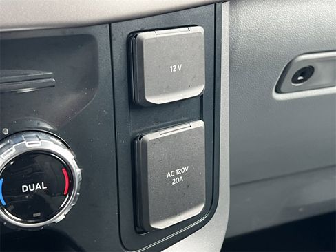 Used 2025 Ford F150 XLT w/ Equipment Group 302A MID image 28