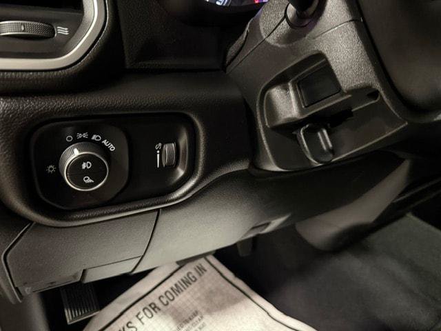 Certified 2025 RAM 2500 Big Horn AWD/4WD image 49