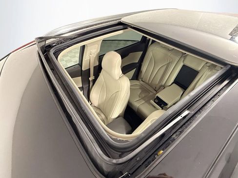 Used 2019 Lincoln Nautilus Reserve image 23