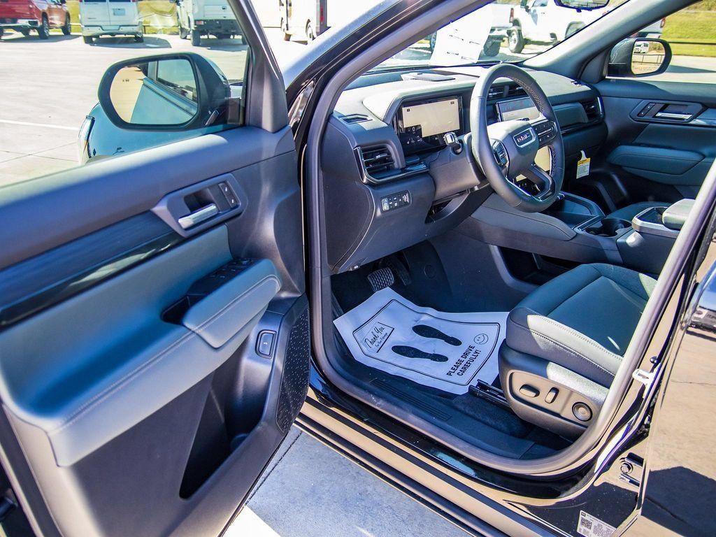New 2026 GMC Terrain AT4 w/ Technology Package II AWD/4WD image 41