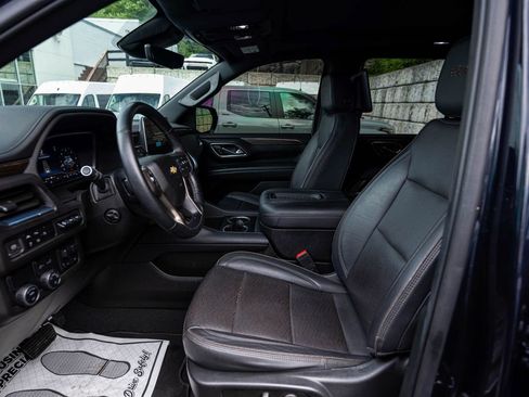 Used 2023 Chevrolet Tahoe High Country RWD image 25