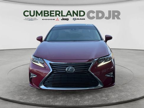 Used 2016 Lexus ES 350 w/ Ultra Luxury Package FWD image 18