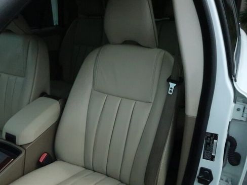 Used 2013 Volvo XC90 3.2 image 32