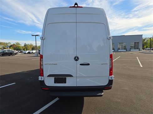 New 2026 Mercedes-Benz Sprinter 2500 image 4