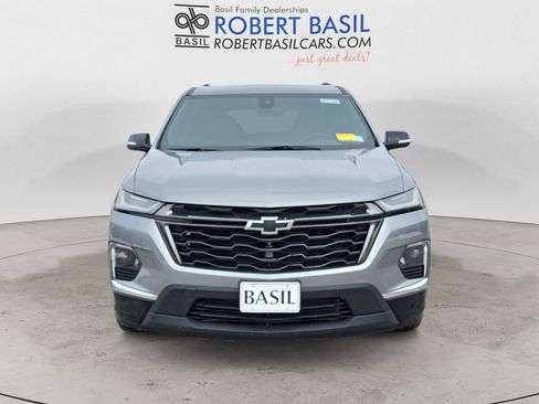 Used 2023 Chevrolet Traverse Premier w/ Redline Edition image 8