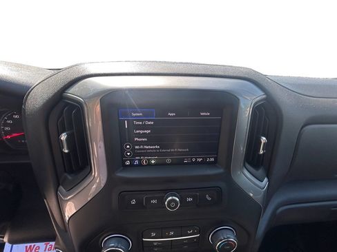 Used 2024 Chevrolet Silverado 1500 Custom Trail Boss w/ LPO, Dark Essentials Package AWD/4WD image 10