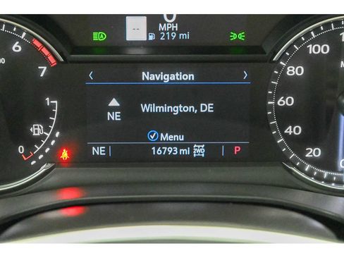 Used 2024 Cadillac XT5 Premium Luxury w/ LPO, Floor Liner Package AWD/4WD image 39