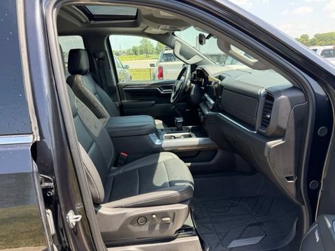 Certified 2024 Chevrolet Silverado 1500 LTZ w/ LTZ Premium Package AWD/4WD image 11